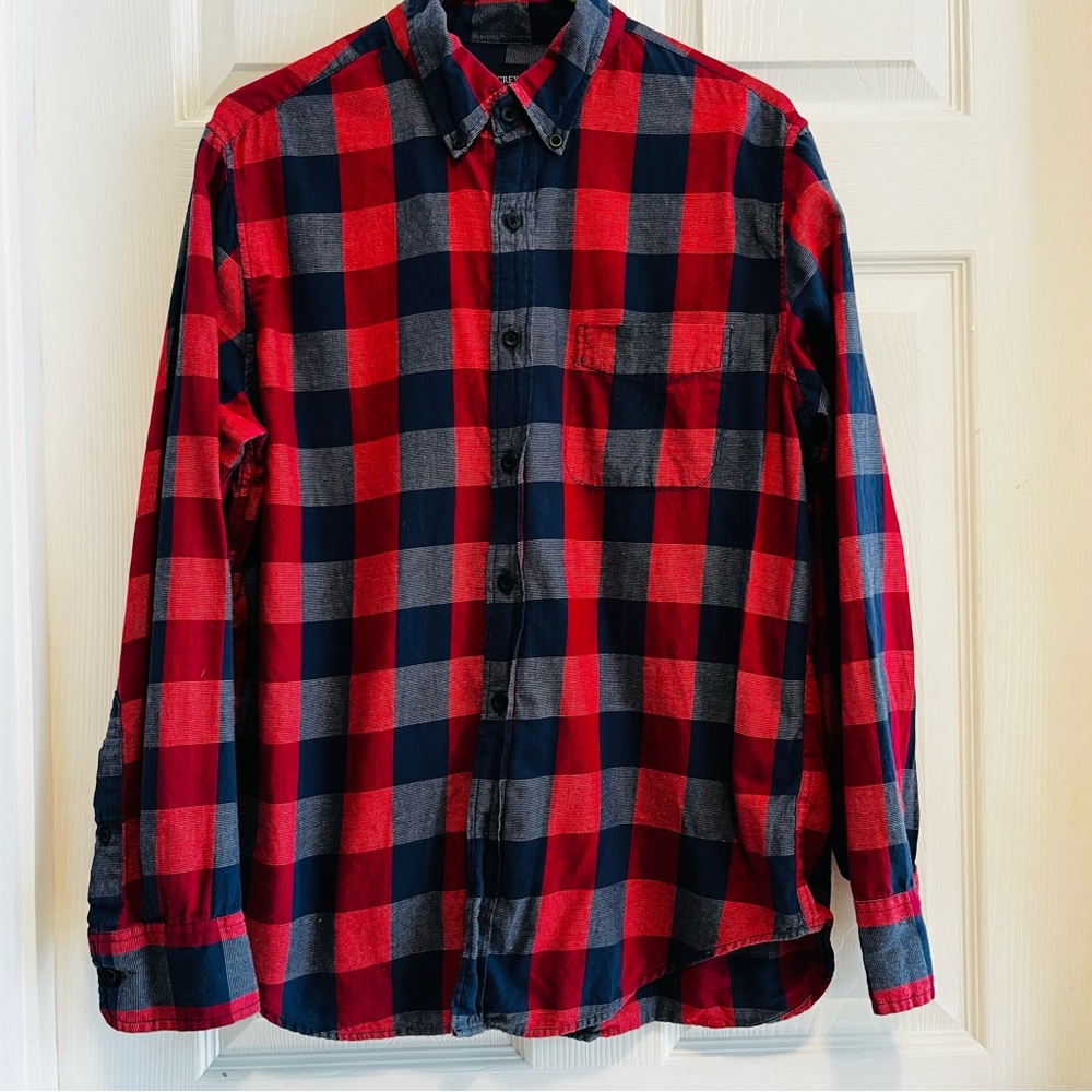 J. Crew Preppy Red and Black Plaid Men's Shirt Size Medium Casual GorpCore